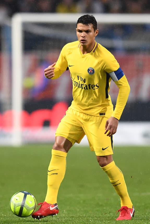 Thiago Silva (PSG): Sem Marquinhos e Neymar, o PSG venceu o Troyes por 2 a 0 com gols de Di Maria e Nkunku. Único brasileiro titular, Thiago Silva teve atuação segura, fez apenas duas faltas durante o jogo, acertou 95% dos seus 86 passes e impediu quatro