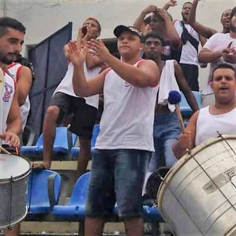 Danilo acompanha a equipe do Gonçalense de perto