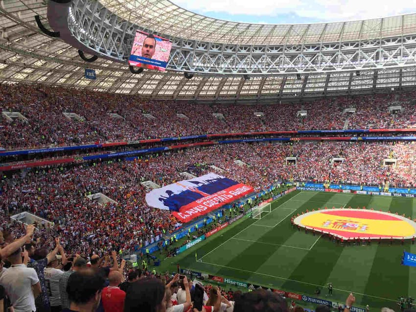 Bandeira da torcida da Rússia no Lujniki