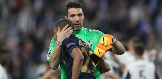 Buffon e Mbappé