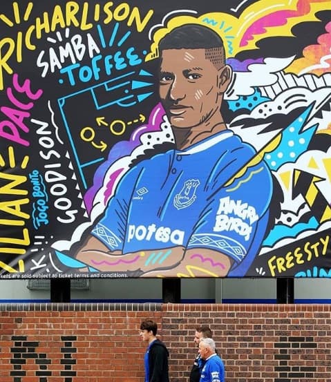 Richarlison Muro