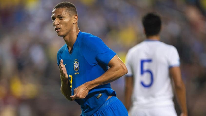 Brasil x El Salvador Richarlison