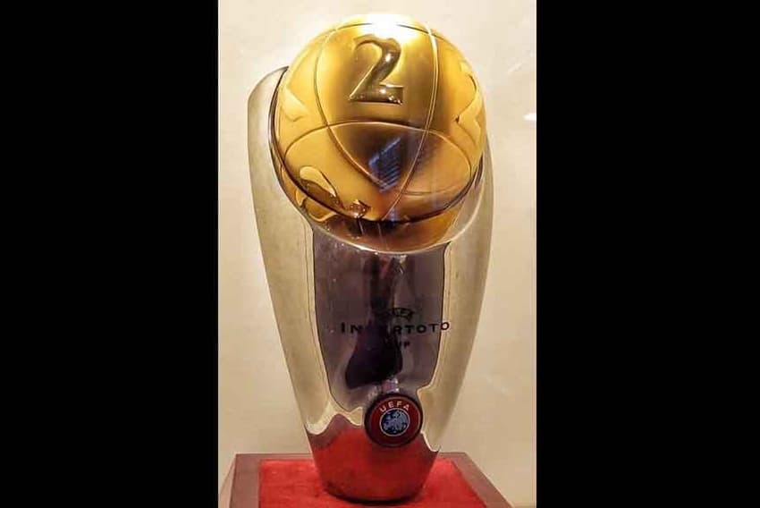 Copa Intertoto - Troféu