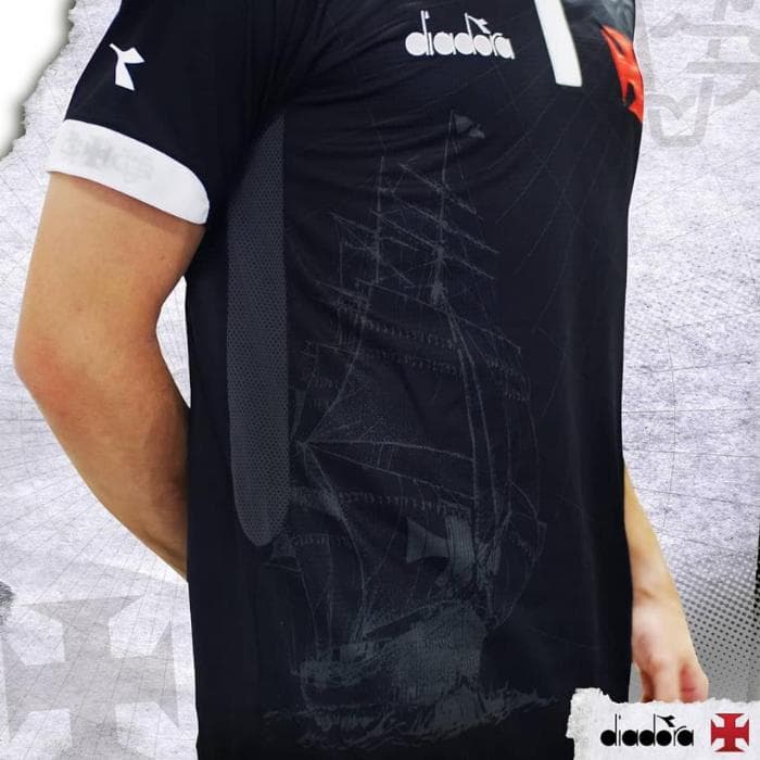 Nova terceira camisa do Vasco