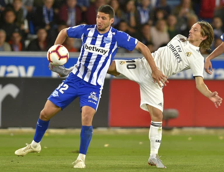 Deportivo Alavés x Real Madrid - Modric