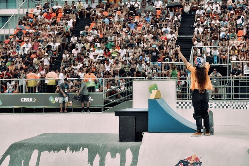 Yndiara Asp é campeã de park no Oi STU Open