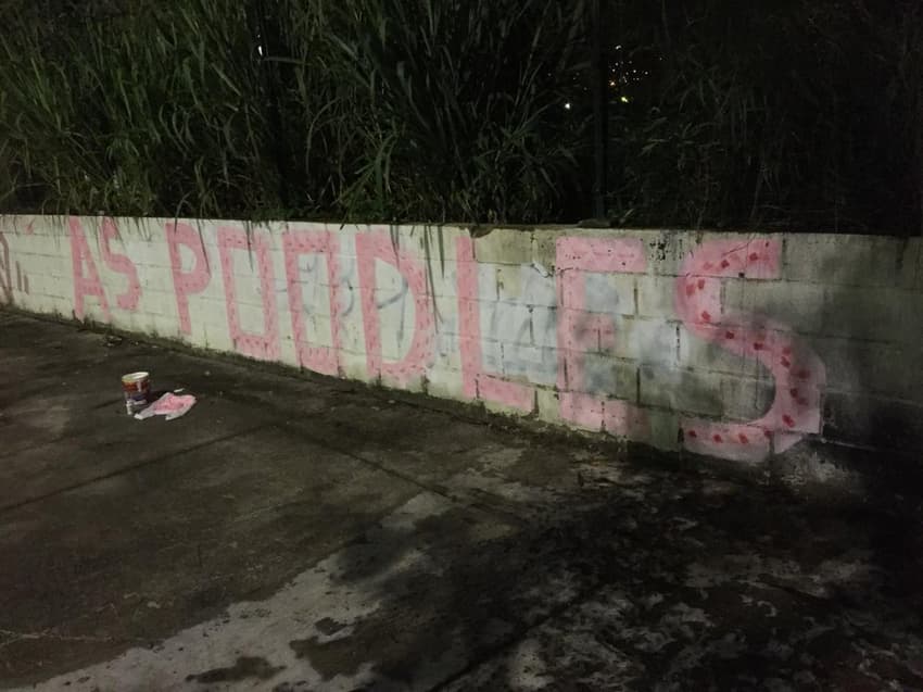 Fluminense x Atlético-PR - Pichações no Maracanã