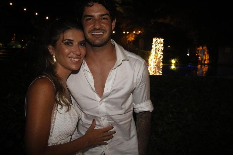 Alexandre Pato e a namorada Rebeca Abravanel