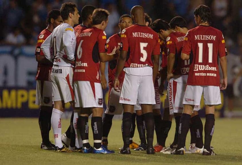 Jogo do Brasil de Pelotas no Gauchão de 2009 contra o Grêmio