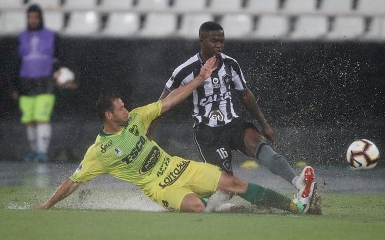 Botafogo x Defensa y Justicia