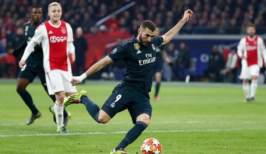 Ajax x Real Madrid Gol Benzema