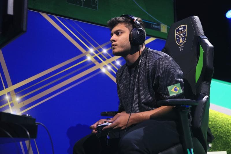 Pedro Resende será um dos competidores da seletiva do Brasil para a Copa do Mundo de FIFA 19