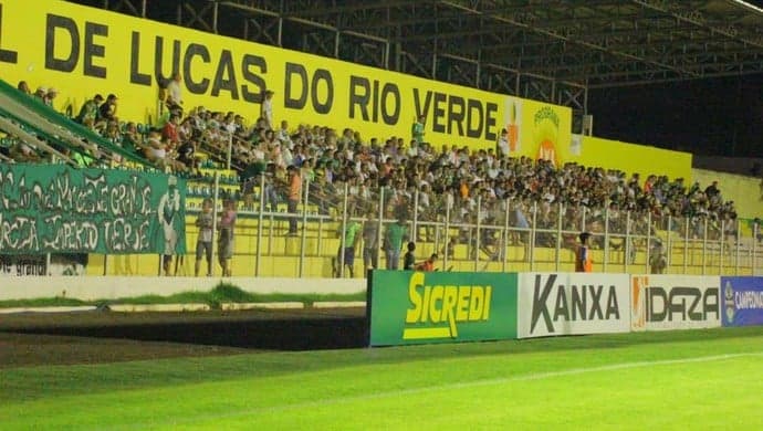 Estádio Municipal Passo das Emas