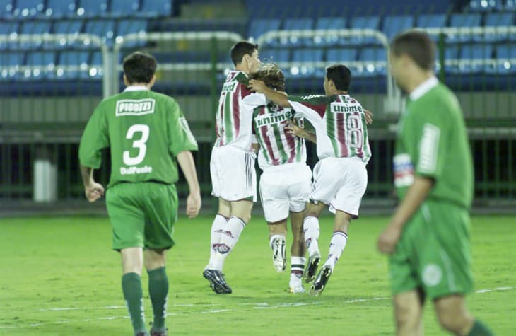 27 de outubro de 2004 - Fluminense 7 x 1 Juventude - Raulino de Oliveira - Brasileirão