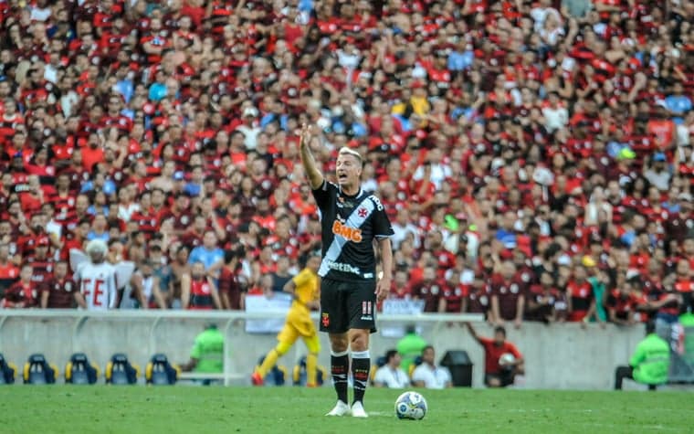 Flamengo x Vasco - Maxi Lopez