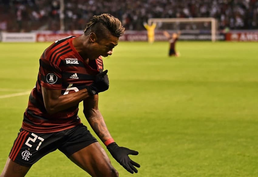 LDU x Flamengo Bruno Henrique