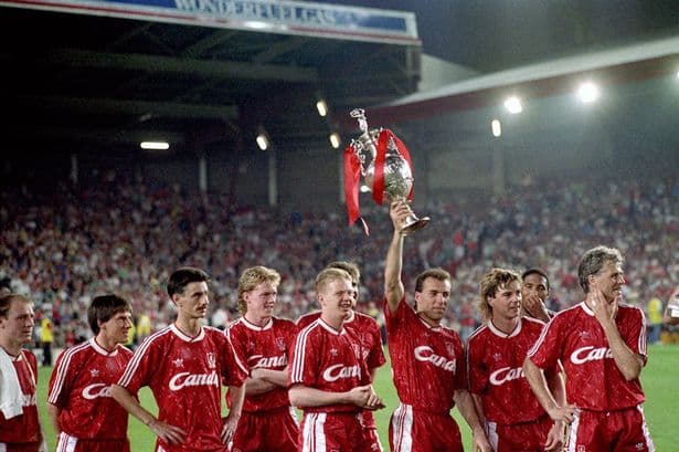 Liverpool - Campeonato Inglês 1989/90