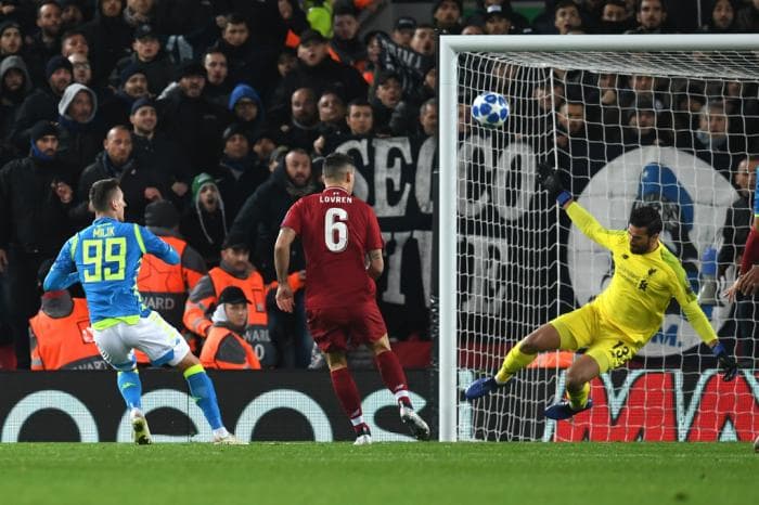 Alisson - Liverpool x Napoli