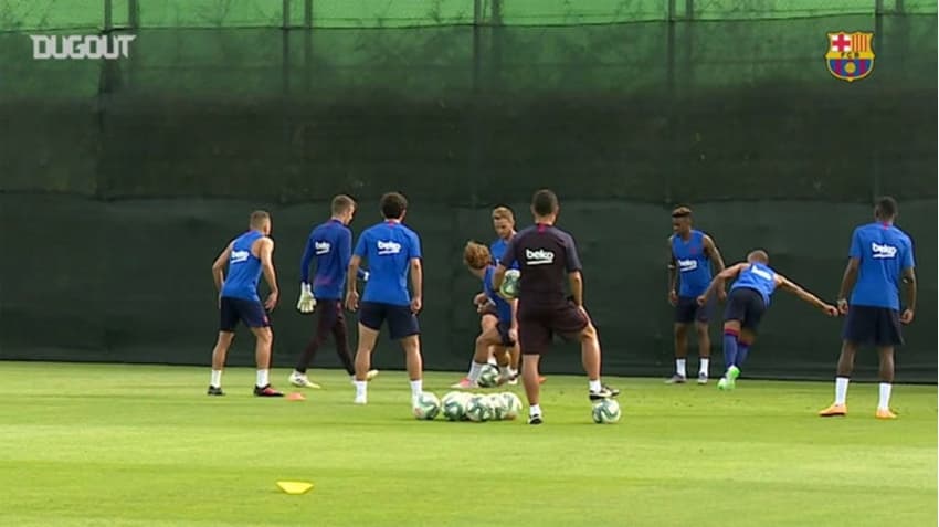 Griezmann faz primeiro treino com Barcelona