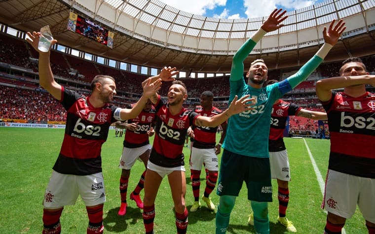 Flamengo x Athletico-PR - Taça