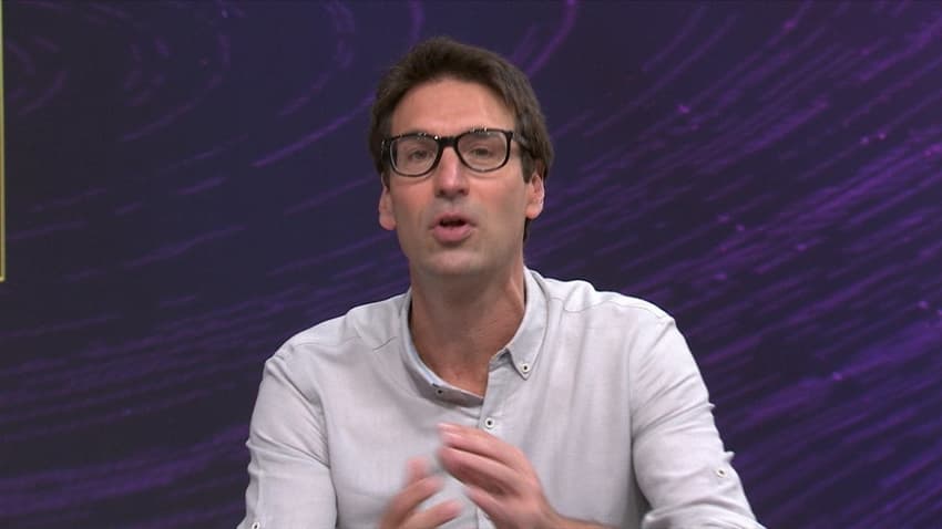 Comentarista ironiza força de Memphis em poder jurídico do Corinthians (Foto: Reprodução/SporTV)