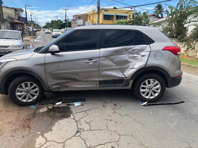 Joanna Maranhã sofre acidente de carro