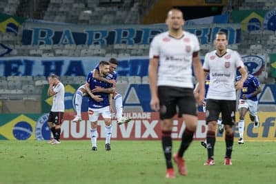 O time celeste está na 11ª posição e volta a sonhar com o G4 da Série B