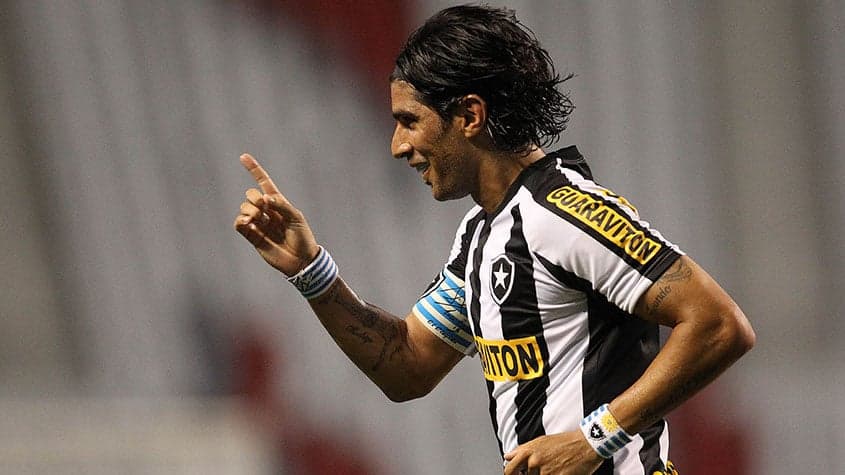 Loco Abreu é um dos maiores ídolos da história recente do Glorioso (Foto: Divulgação / Botafogo FR)