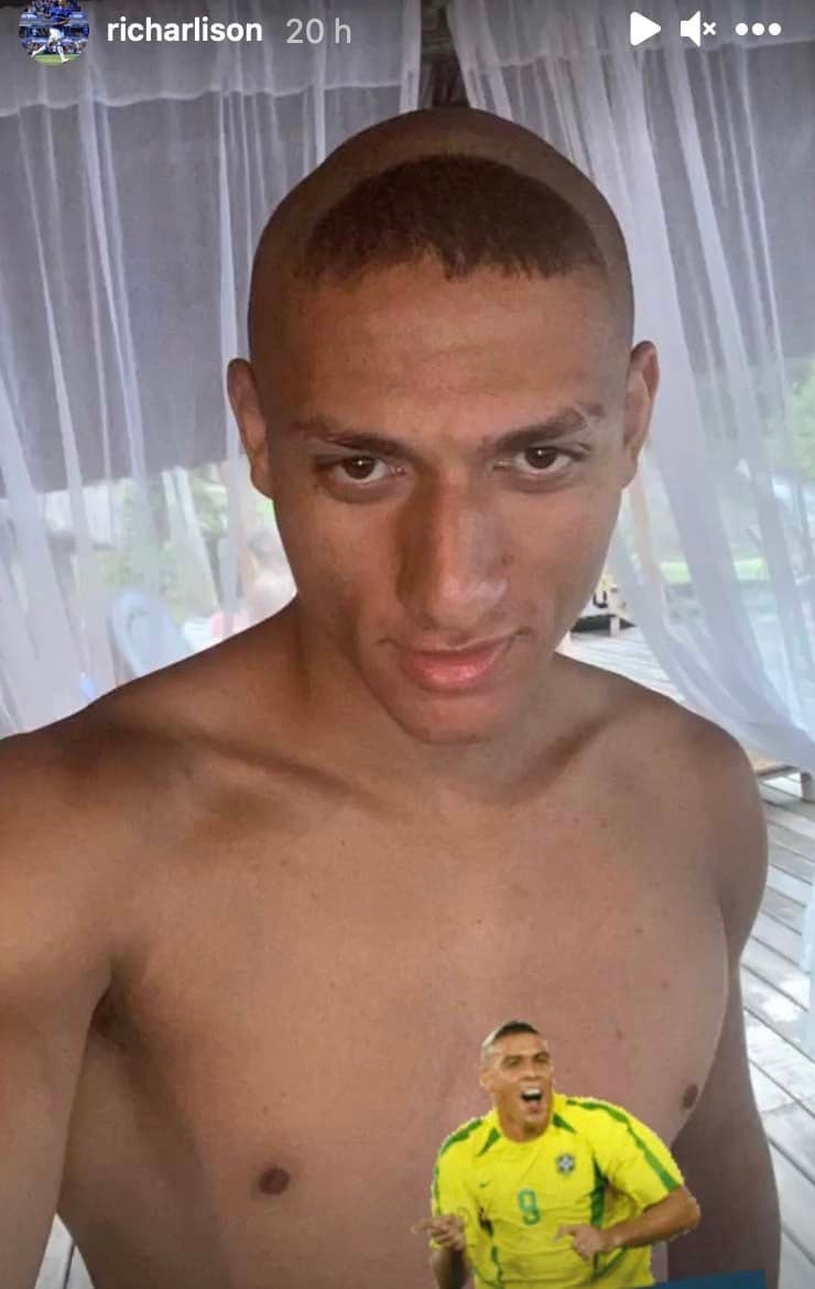 Richarlison 'cascão'