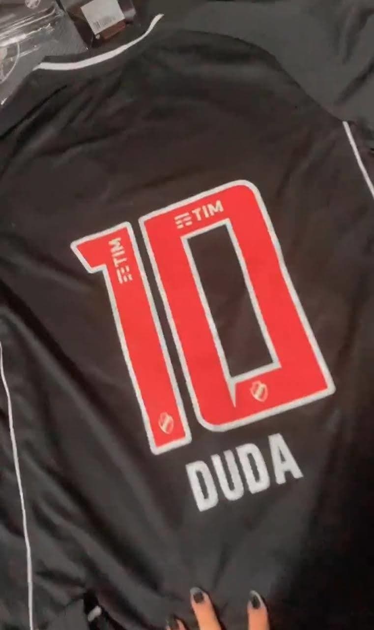 Duda Cabo kit do Vasco