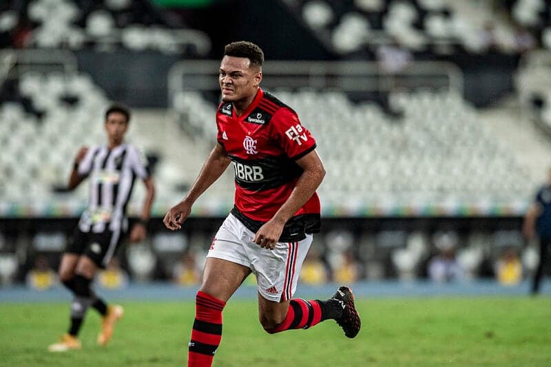 Botafogo x Flamengo - Muniz