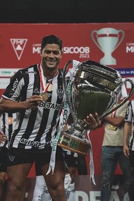 Hulk não marcou nos jogos finais, mas celebrou sua primeira conquista pelo Atlético-MG