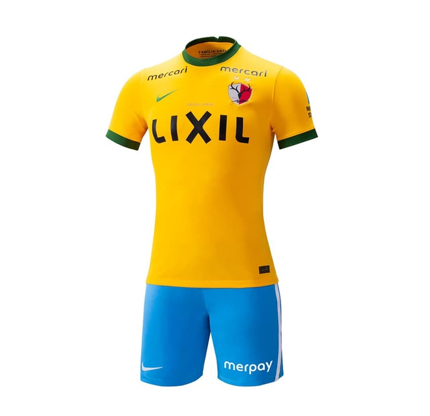 Nova camisa do Kashima Antlers em homenagem à Seleção Brasileira