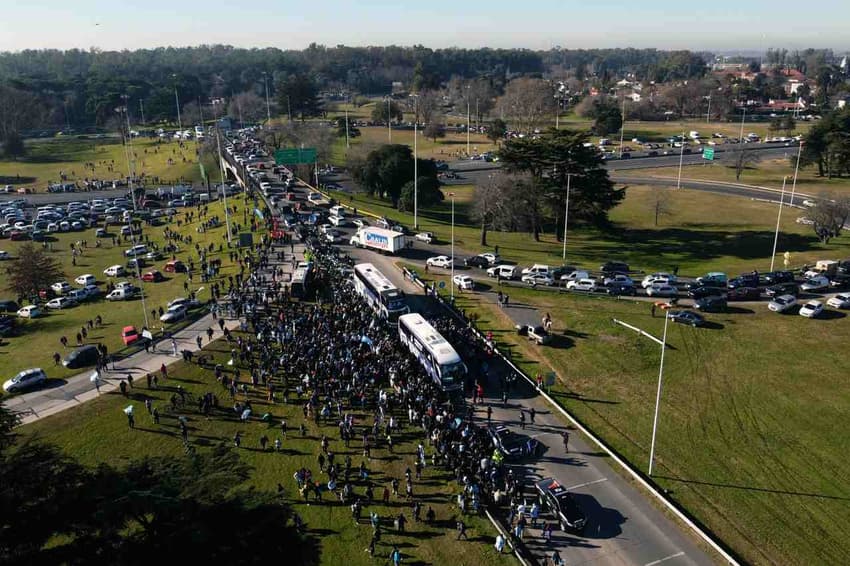 Festa da torcida argentina em Buenos Aires após título da Copa América