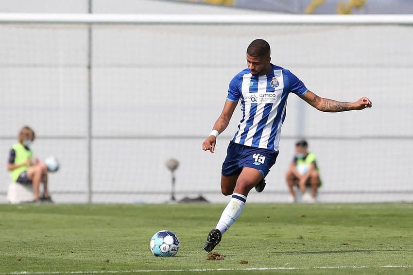 João Marcelo pelo Porto B