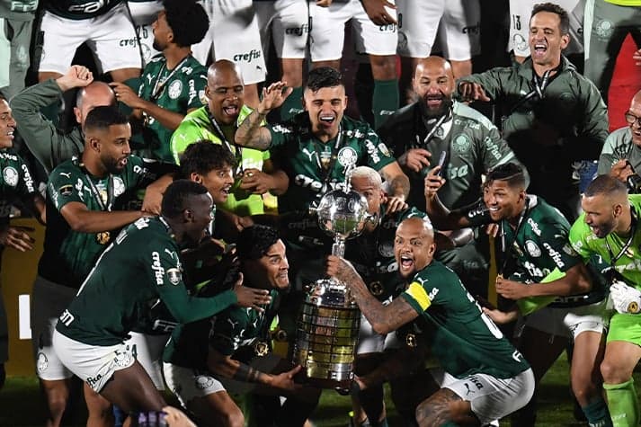 Palmeiras com a Taça