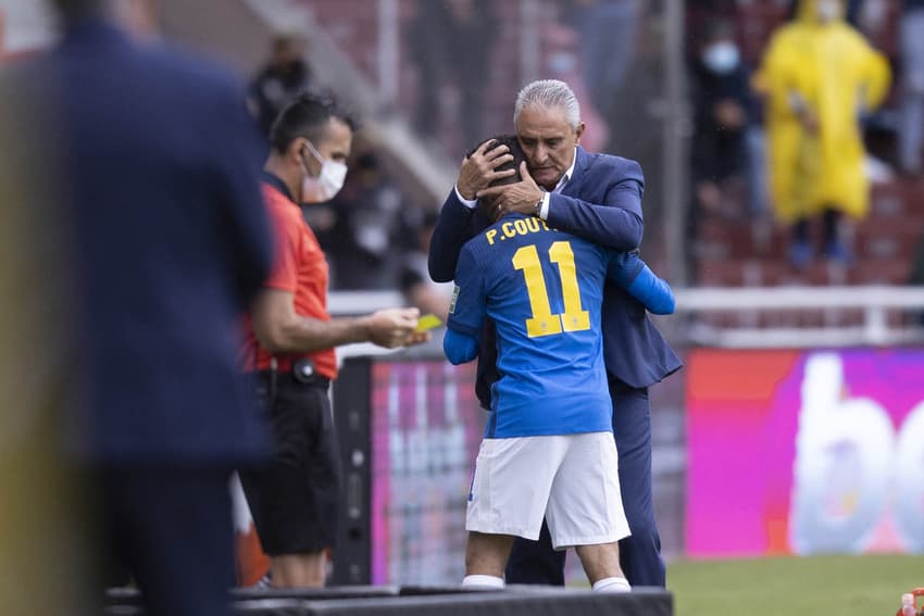 Equador x Brasil - Tite e Philippe Coutinho