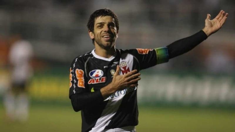 Um dos maiores ídolos do Vasco, Juninho Pernambucano conquistou seis títulos pelo clube (Foto: LANCE!)