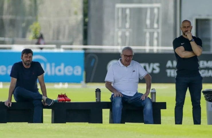 Duílio Monteiro Alves, Roberto de Andrade e Alessandro Nunes