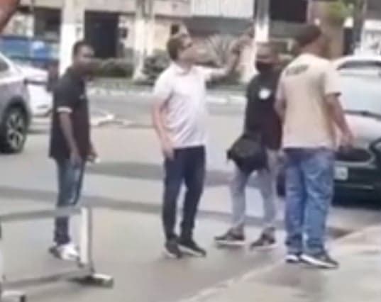 Marcelo Cabo bateu boca com torcedor na rua em Maceió