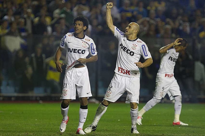 Romarinho e Alessandro - Corinthians 2012