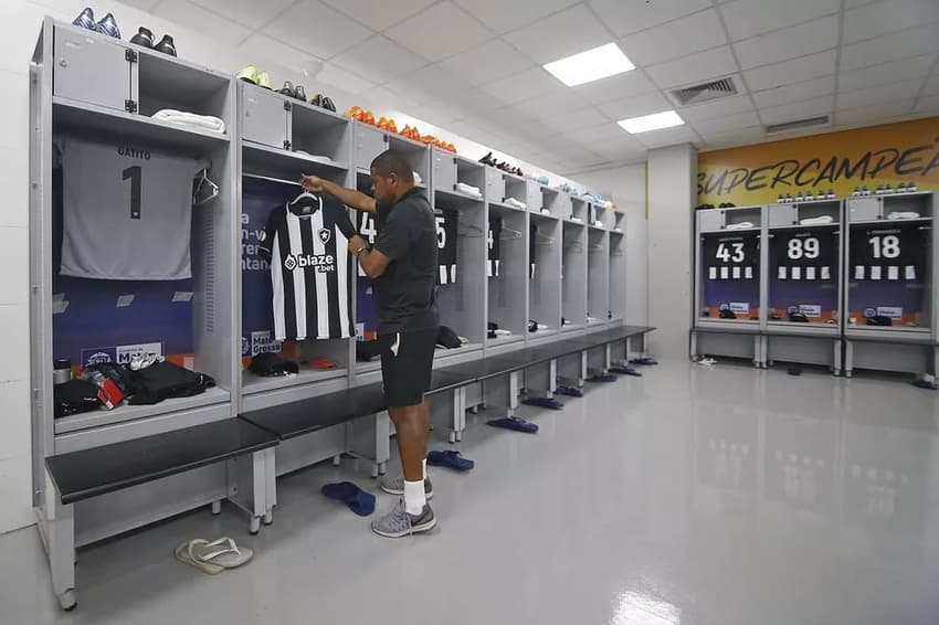 Cuiabá x Botafogo - Camisa patrocinador