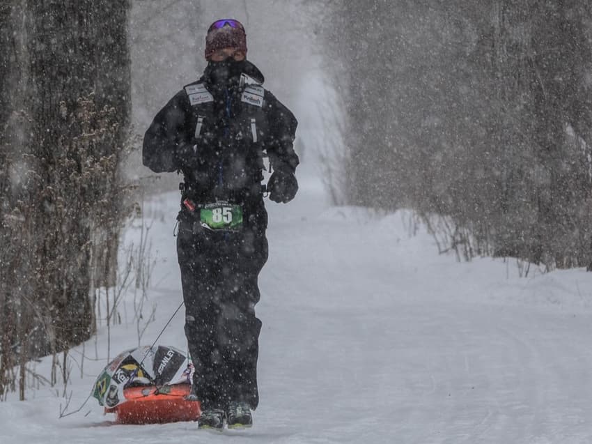 Cristiano Marcelino na Arrowhead Ultramarathon. Na PT-1001, ele vai para sua 60ª ultramaratona. (Arquivo pessoal)