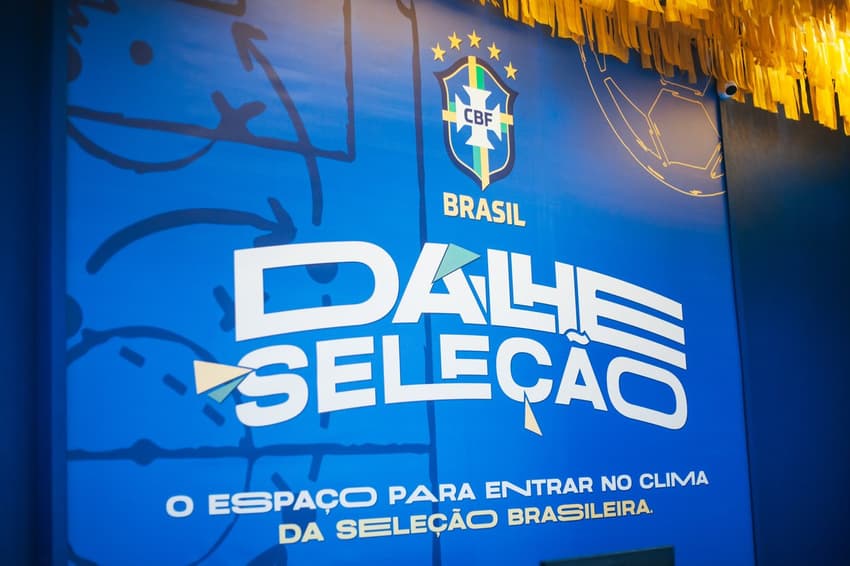 Dá-lhe, Seleção