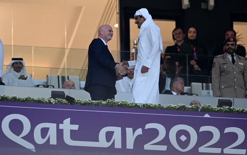 Gianni Infantino e Emir Sheikh Tamim bin Hamad al-Thani