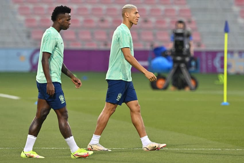 Treino da Seleção Brasileira em Doha - 27/11 - Vini Jr e Richarlison