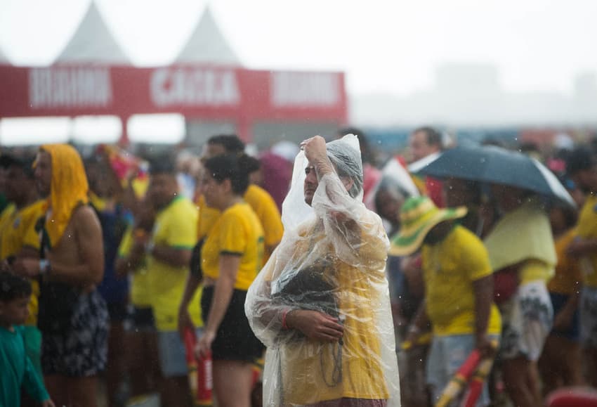 Brasil x Suiça - Fã Fest Copacabana