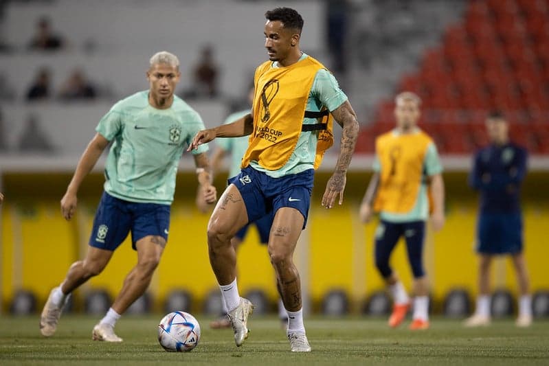 Danilo - Treino da Seleção