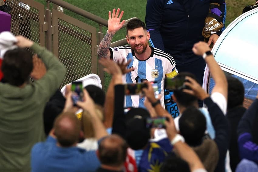 Messi e torcida argentina