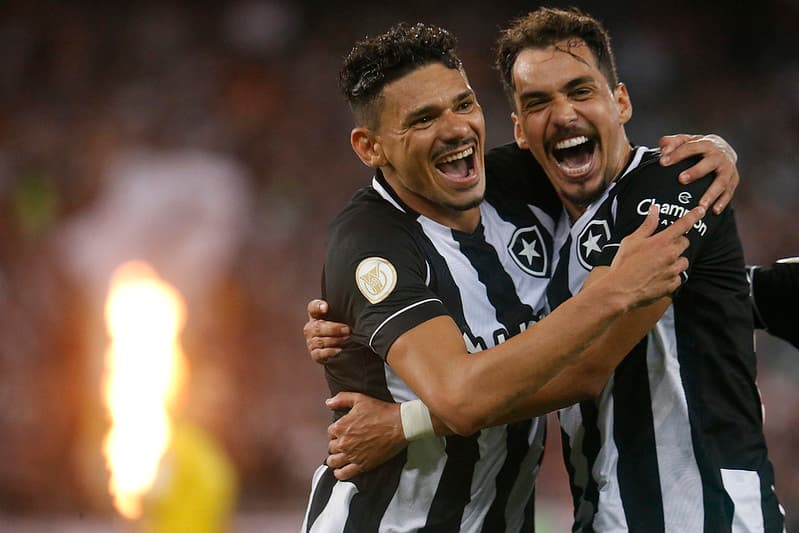 Tiquinho Soares e Eduardo- Botafogo